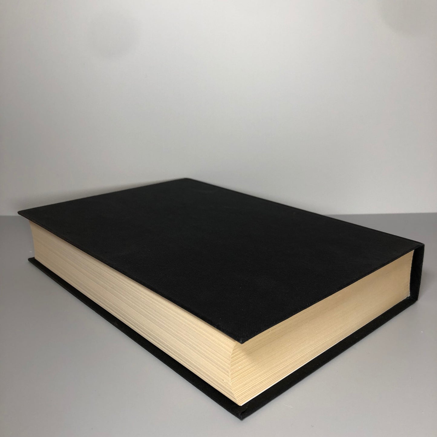 Chasm City by Alastair Reynolds (First Edition, First Print, HC, NF)