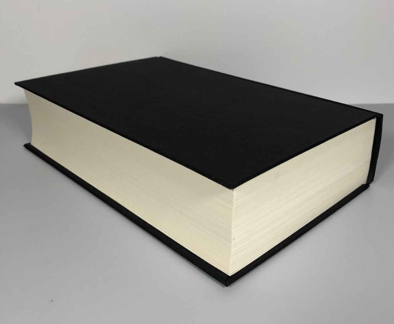 Perdido Street Station by China Mieville (First Edition, First Print, HC, VF)