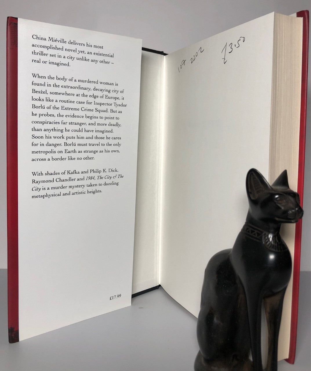 The City & The City by China Mieville (First Edition, First Print, HC, VG)