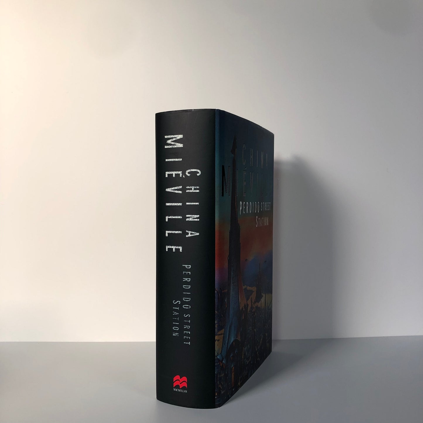 Perdido Street Station by China Mieville (First Edition, First Print, HC, Signed, F)