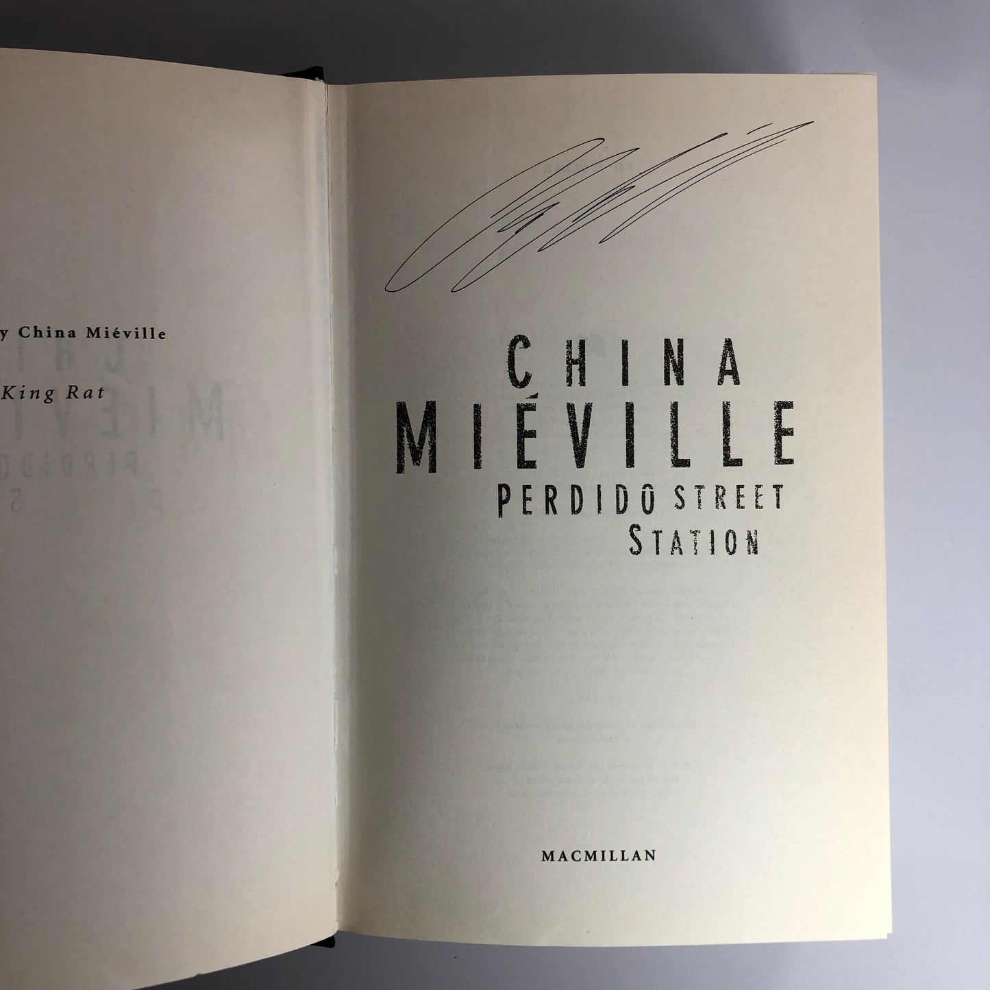 Perdido Street Station by China Mieville (First Edition, First Print, HC, Signed, F)