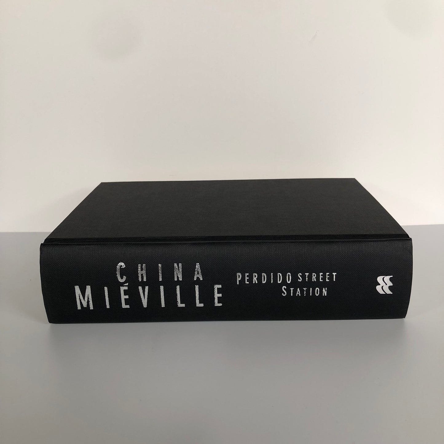 Perdido Street Station by China Mieville (First Edition, First Print, HC, VF)